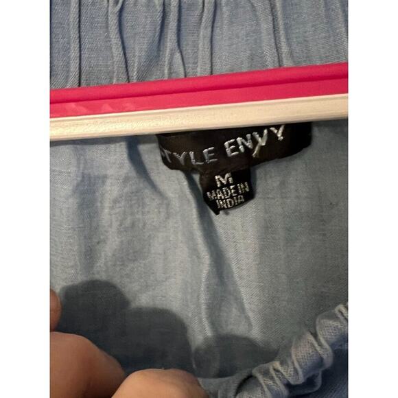 Style Envy Chambray Top Women's Size Medium Excellent very gently used condition - Picture 6 of 8